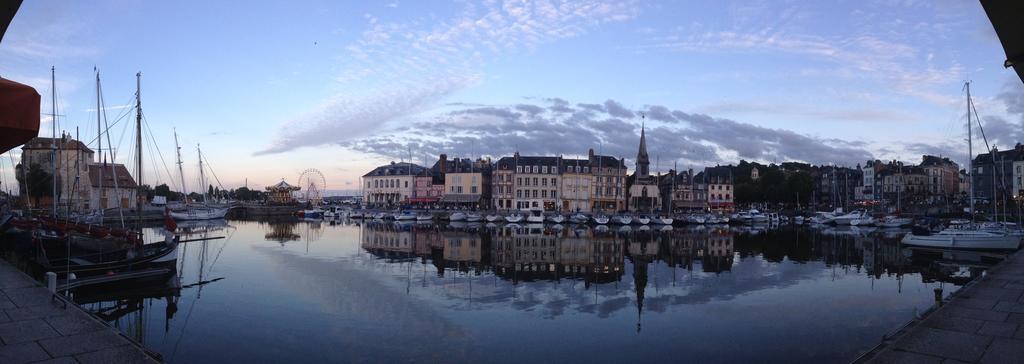 1Er Secret De Honfleur Apartment Phòng bức ảnh