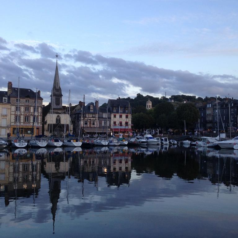 1Er Secret De Honfleur Apartment Phòng bức ảnh